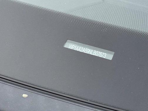 2022 Porsche Macan Base