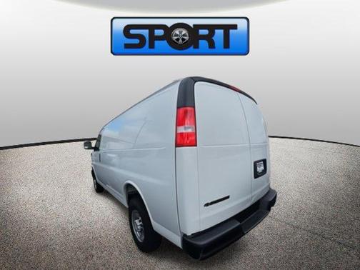 2025 Chevrolet Express 2500 RWD 2500 Regular Wheelbase WT