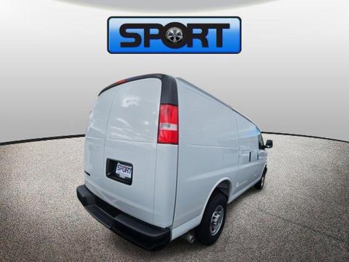 2025 Chevrolet Express 2500 RWD 2500 Regular Wheelbase WT