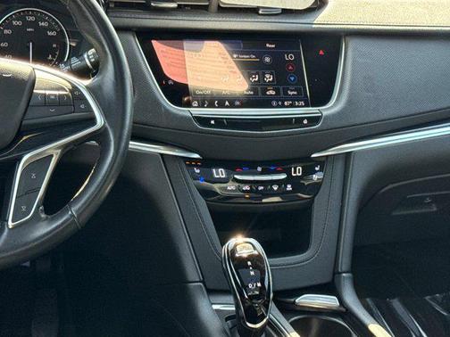 Stellar Black Metallic 2024 Cadillac XT5 Premium Luxury