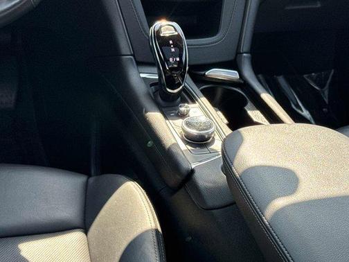 Stellar Black Metallic 2024 Cadillac XT5 Premium Luxury