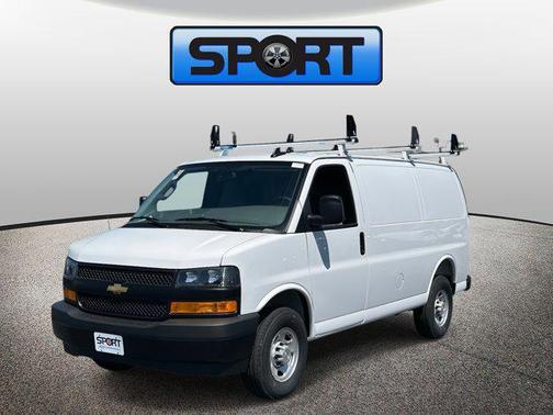 2025 Chevrolet Express 2500 RWD 2500 Regular Wheelbase WT