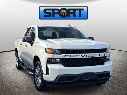 Summit White 2020 Chevrolet Silverado 1500 Custom