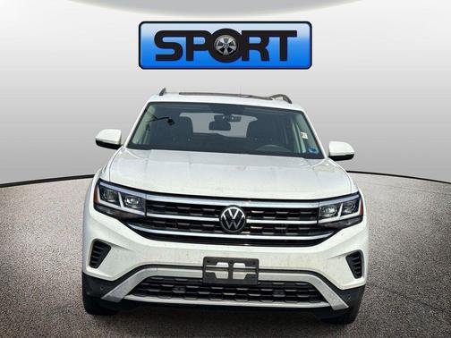 Pure White 2023 Volkswagen Atlas 3.6L SE w/Technology