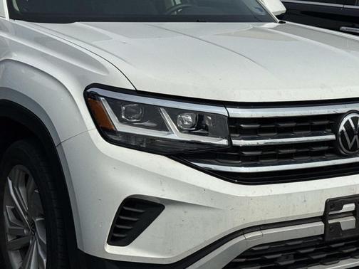 2023 Volkswagen Atlas 3.6L SE w/Technology