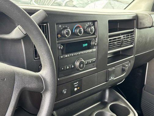 2024 GMC Savana 2500 Work Van