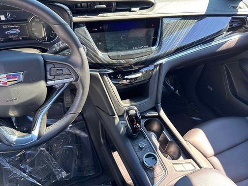 2023 Cadillac XT6 Premium Luxury AWD