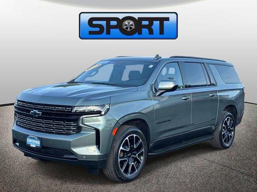 Silver Sage Metallic 2023 Chevrolet Suburban RST
