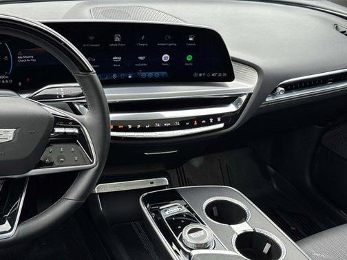 2024 Cadillac LYRIQ Luxury