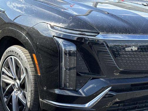 Stellar Black Metallic 2024 Cadillac XT6 Luxury AWD