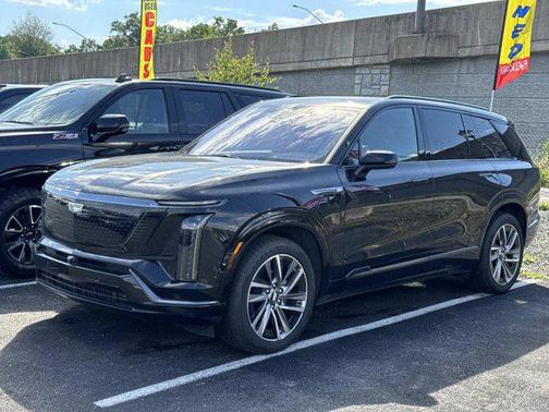 Stellar Black Metallic 2024 Cadillac XT6 Luxury AWD