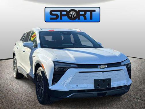 Summit White 2024 Chevrolet Blazer EV eAWD LT