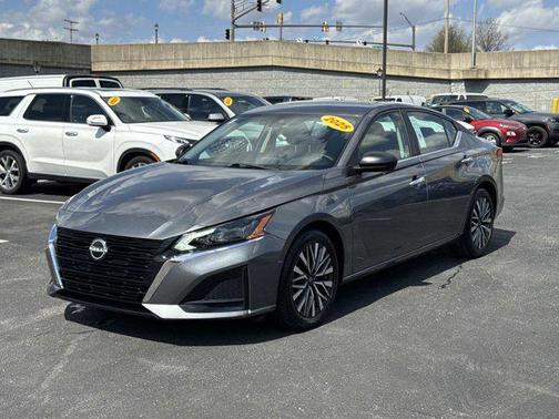 Gun Metallic 2025 Nissan Altima SV FWD