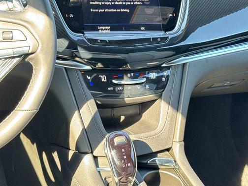 2025 Cadillac XT6 Sport AWD