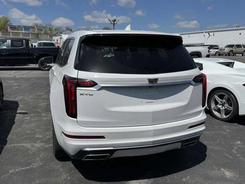 2021 Cadillac XT6 Premium Luxury FWD