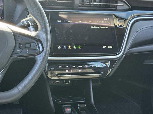 2023 Chevrolet Bolt EUV FWD LT