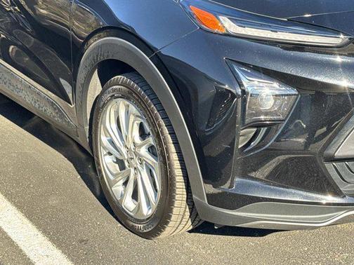 2023 Chevrolet Bolt EUV FWD LT