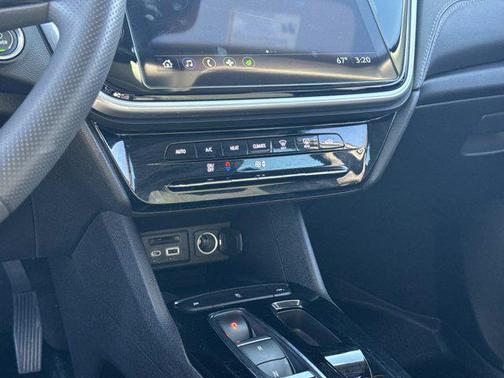 2023 Chevrolet Bolt EUV FWD LT