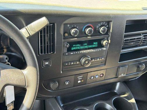 2023 Chevrolet Express 2500 RWD 2500 Regular Wheelbase WT