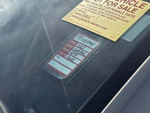 2023 Cadillac XT4 Premium Luxury