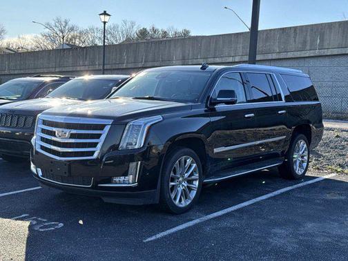 2020 Cadillac Escalade ESV Luxury