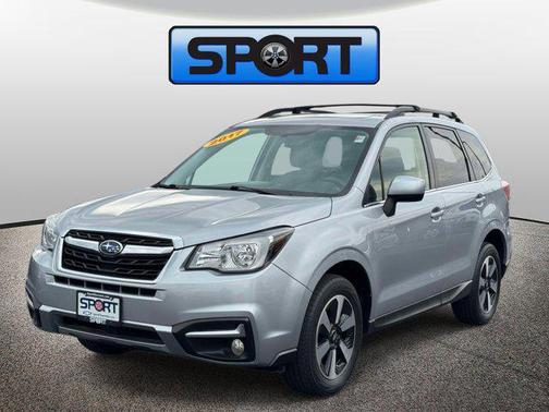 Ice Silver Metallic 2017 Subaru Forester 2.5i Limited