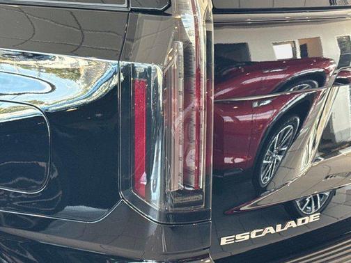 2025 Cadillac Escalade V-Series