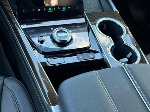 2026 Cadillac Escalade ESV Sport Platinum