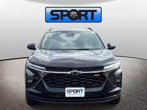 Mosaic Black Metallic 2026 Chevrolet Trax FWD 2RS
