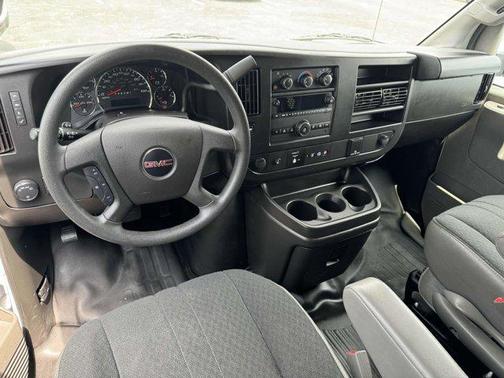 2023 GMC Savana 2500 Work Van