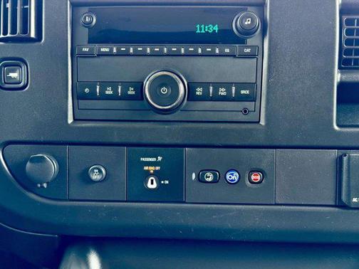 2023 GMC Savana 2500 Work Van