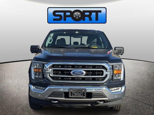 Antimatter Blue Metallic 2021 Ford F-150 XLT