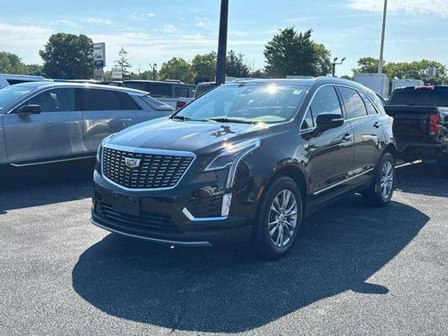 2022 Cadillac XT5 Premium Luxury
