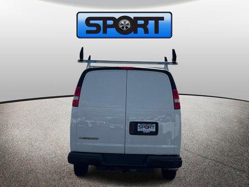 2026 Chevrolet Express 2500 2500 Extended Wheelbase, WT, RWD