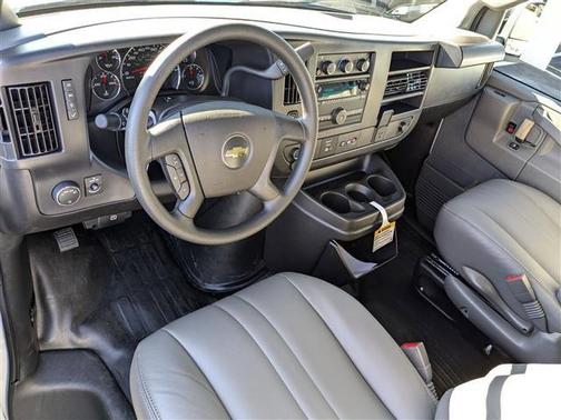 2025 Chevrolet Express 2500 RWD 2500 Regular Wheelbase WT