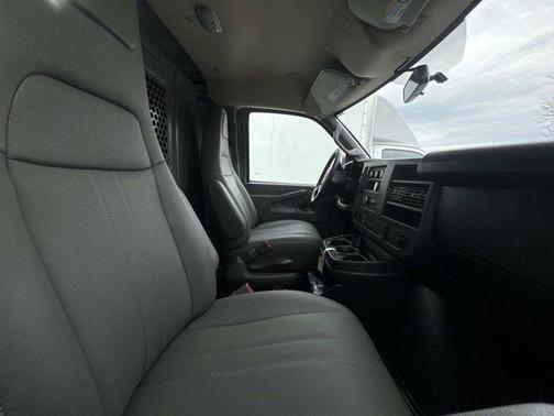 2025 Chevrolet Express 2500 RWD 2500 Extended Wheelbase WT