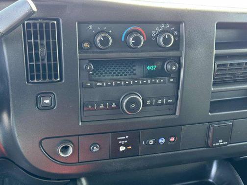 2021 GMC Savana 2500 Work Van