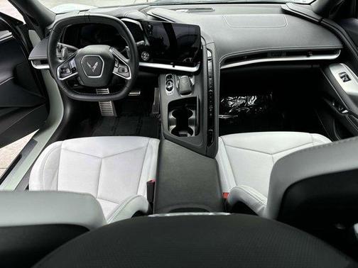 2024 Chevrolet Corvette Stingray w/1LT