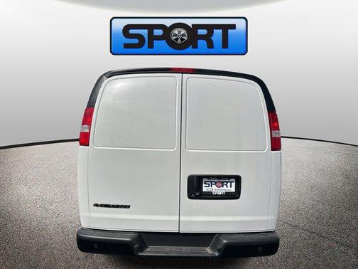 2025 Chevrolet Express 2500 RWD 2500 Regular Wheelbase WT