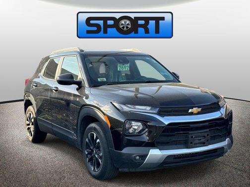Mosaic Black Metallic 2021 Chevrolet Trailblazer LT