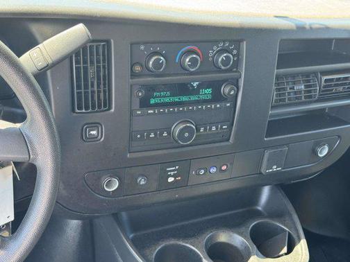 2023 GMC Savana 2500 Work Van