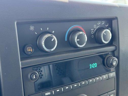 2025 Chevrolet Express 2500 RWD 2500 Regular Wheelbase WT
