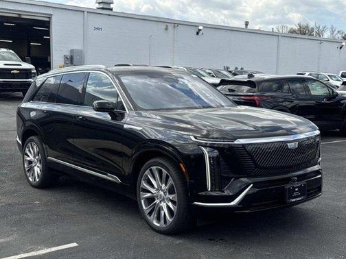 Stellar Black Metallic 2026 Cadillac VISTIQ Premium Luxury