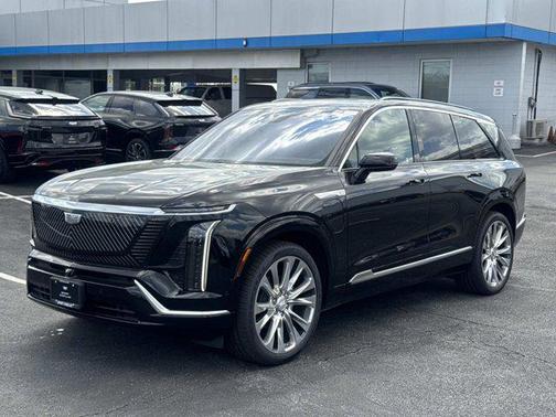 Stellar Black Metallic 2026 Cadillac VISTIQ Premium Luxury
