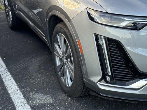2025 Cadillac XT6 Premium Luxury AWD