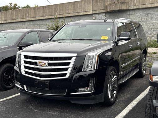 2018 Cadillac Escalade ESV Premium Luxury
