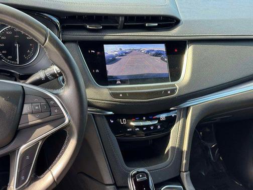 2023 Cadillac XT5 Luxury
