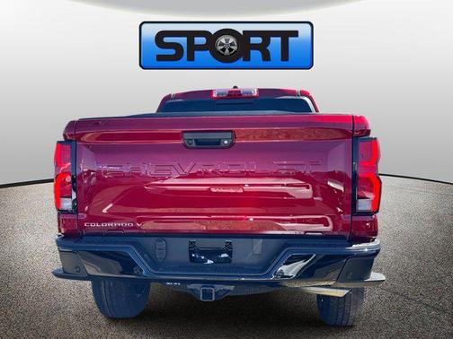 Radiant Red Tintcoat 2026 Chevrolet Colorado Z71