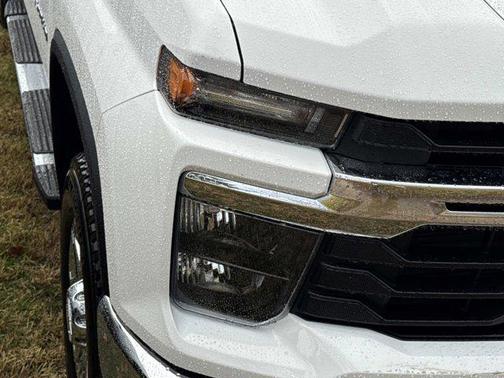 2026 Chevrolet Silverado 3500 LT