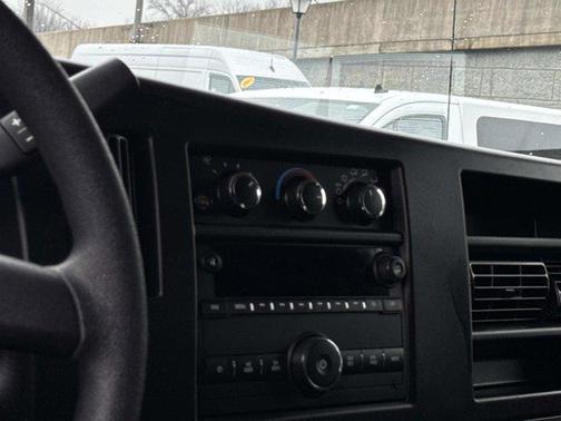 2024 Chevrolet Express 2500 RWD 2500 Regular Wheelbase WT